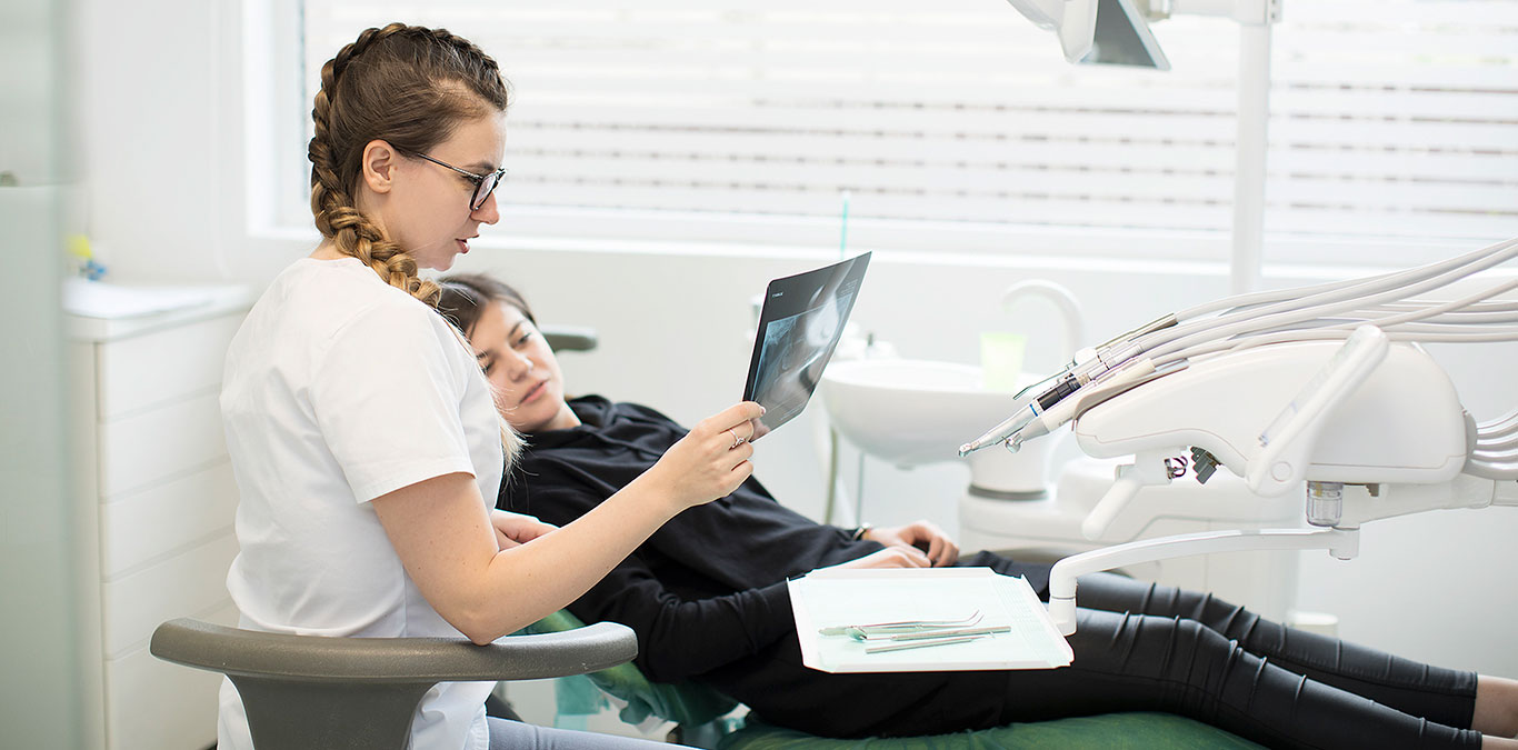 cat-costa-implant-dentar-toata-gura cat-costa-implant-dentar-toata-gura