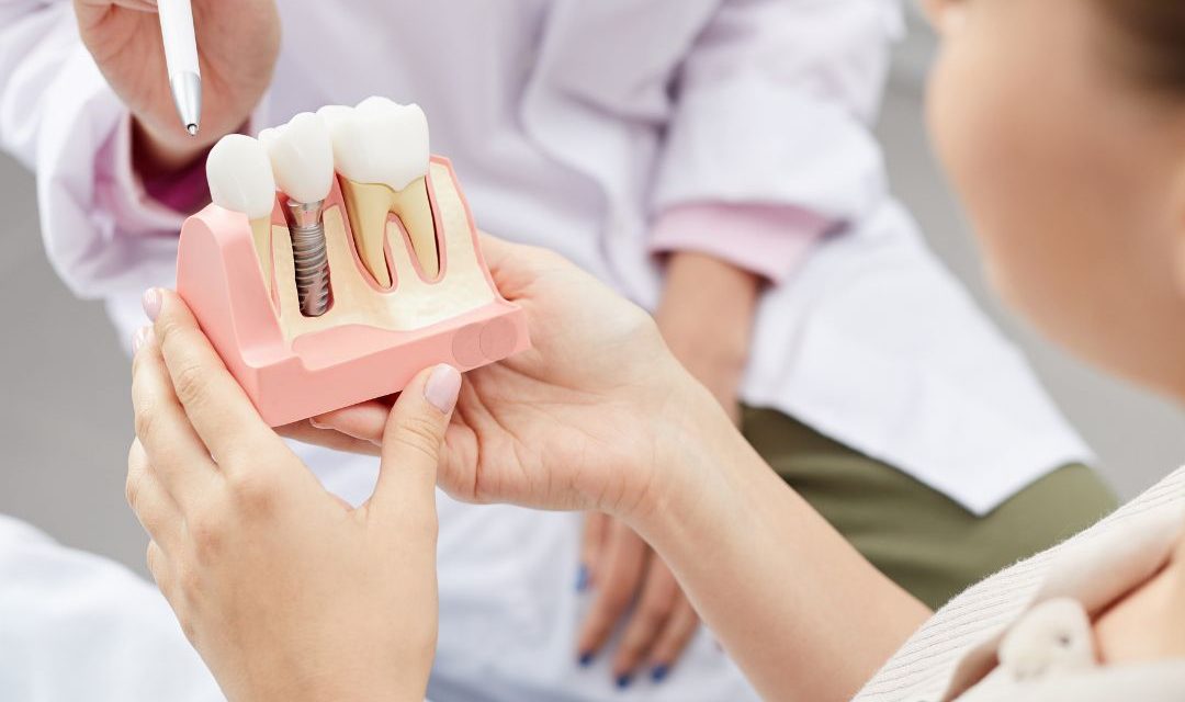 Cât persistă durerea după un implant dentar?