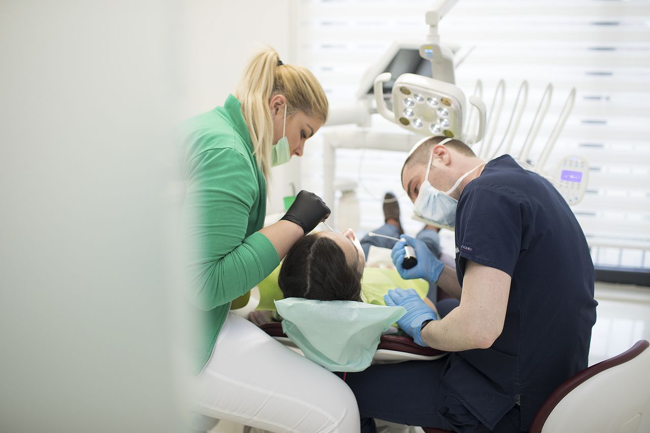 De ce este importantă adiție osoasă dentară