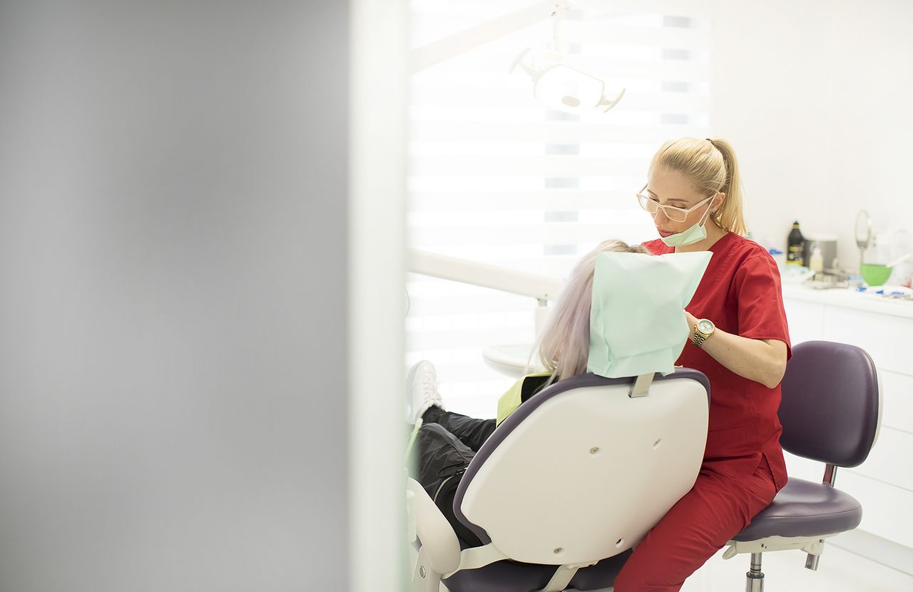 adiție osoasă dentară