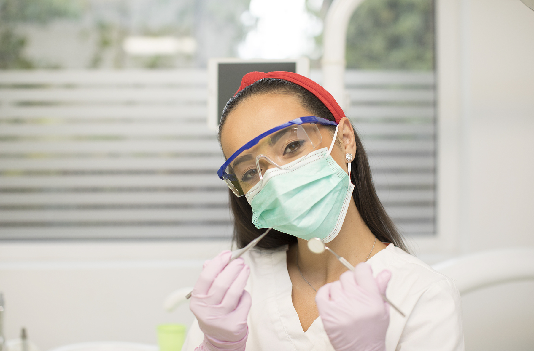 cum alegi cea mai potrivită variantă - Tipuri de coroane dentare