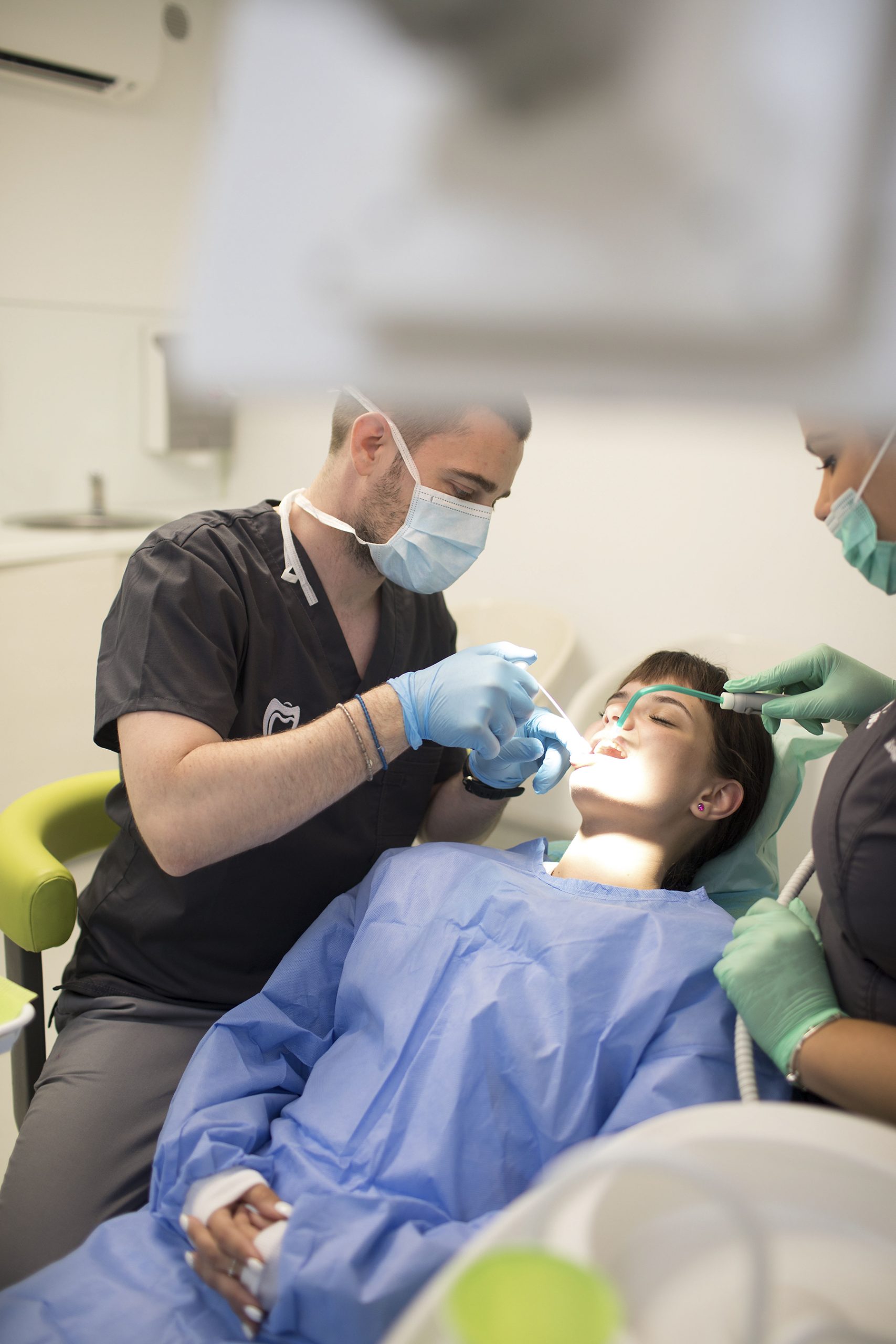 Când și de ce ai nevoie de un tratament endodontic (3)