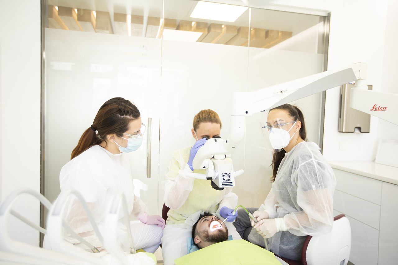 ce poți mânca după implant dentar ce poți mânca după implant dentar